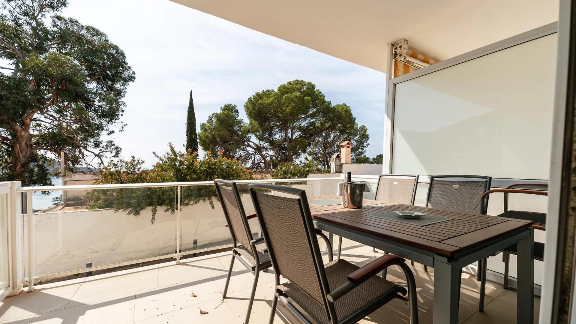 רוזס Santa Llucia Apartaments 0*,  ספרד